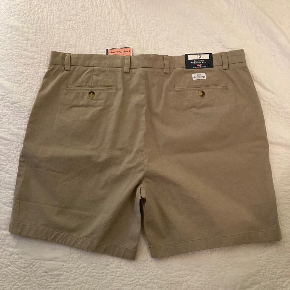 Vineyard Vines 7" Breaker Shorts Khaki